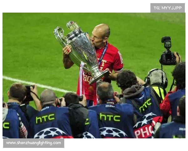 专家深度解析罗本加盟皇马的得失与职业生涯影响